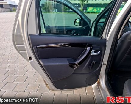 Сірий Дачія Duster, об'ємом двигуна 1.6 л та пробігом 169 тис. км за 8200 $, фото 5 на Automoto.ua