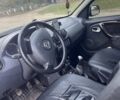 Сірий Дачія Duster, об'ємом двигуна 1.8 л та пробігом 194 тис. км за 8300 $, фото 2 на Automoto.ua