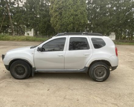 Серый Дачия Duster, объемом двигателя 1.5 л и пробегом 262 тыс. км за 5800 $, фото 3 на Automoto.ua