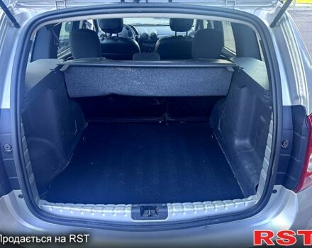 Серый Дачия Duster, объемом двигателя 1.6 л и пробегом 130 тыс. км за 7200 $, фото 6 на Automoto.ua