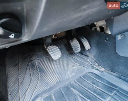 Серый Дачия Duster, объемом двигателя 1.6 л и пробегом 130 тыс. км за 8400 $, фото 24 на Automoto.ua