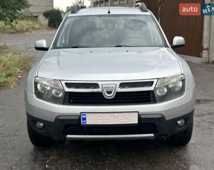 Серый Дачия Duster, объемом двигателя 1.6 л и пробегом 185 тыс. км за 9200 $, фото 3 на Automoto.ua