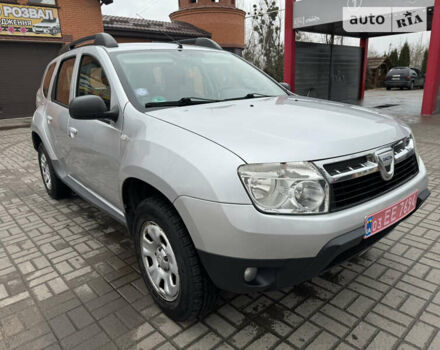 Сірий Дачія Duster, об'ємом двигуна 1.6 л та пробігом 209 тис. км за 8500 $, фото 20 на Automoto.ua