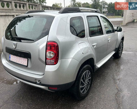 Серый Дачия Duster, объемом двигателя 1.6 л и пробегом 185 тыс. км за 9200 $, фото 8 на Automoto.ua