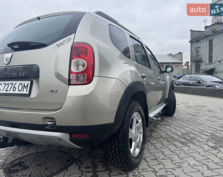 Сірий Дачія Duster, об'ємом двигуна 1.46 л та пробігом 196 тис. км за 10500 $, фото 13 на Automoto.ua