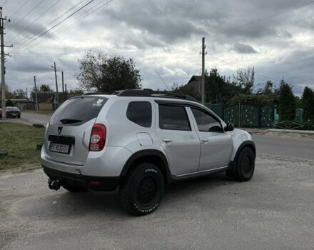 Дачія Duster 2011 у Звенигородка на Automoto.ua Сірий Дачія Duster, об'ємом двигуна 1.5 л та пробігом 230 тис. км за 6500 $, фото 3 на Automoto.ua