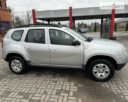 Сірий Дачія Duster, об'ємом двигуна 1.6 л та пробігом 209 тис. км за 8500 $, фото 12 на Automoto.ua