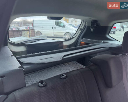 Сірий Дачія Duster, об'ємом двигуна 1.46 л та пробігом 196 тис. км за 10500 $, фото 34 на Automoto.ua