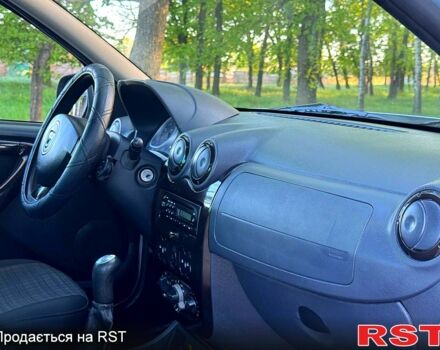 Серый Дачия Duster, объемом двигателя 1.5 л и пробегом 168 тыс. км за 8250 $, фото 9 на Automoto.ua