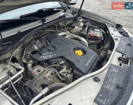 Сірий Дачія Duster, об'ємом двигуна 1.46 л та пробігом 196 тис. км за 10500 $, фото 48 на Automoto.ua