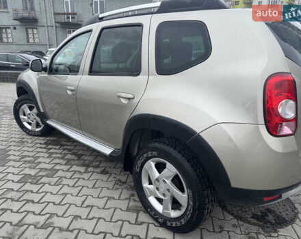 Сірий Дачія Duster, об'ємом двигуна 1.46 л та пробігом 196 тис. км за 10500 $, фото 8 на Automoto.ua