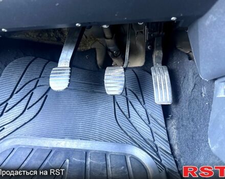 Серый Дачия Duster, объемом двигателя 1.6 л и пробегом 130 тыс. км за 7200 $, фото 5 на Automoto.ua