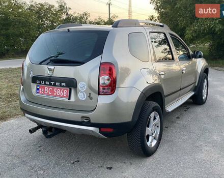 Сірий Дачія Duster, об'ємом двигуна 1.6 л та пробігом 175 тис. км за 8800 $, фото 4 на Automoto.ua