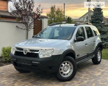 Сірий Дачія Duster, об'ємом двигуна 1.5 л та пробігом 205 тис. км за 8999 $, фото 2 на Automoto.ua