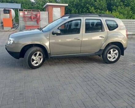 Серый Дачия Duster, объемом двигателя 0 л и пробегом 106 тыс. км за 9600 $, фото 1 на Automoto.ua