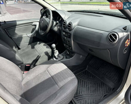 Серый Дачия Duster, объемом двигателя 1.6 л и пробегом 262 тыс. км за 8999 $, фото 19 на Automoto.ua