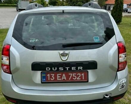 Серый Дачия Duster, объемом двигателя 1.5 л и пробегом 180 тыс. км за 8000 $, фото 2 на Automoto.ua
