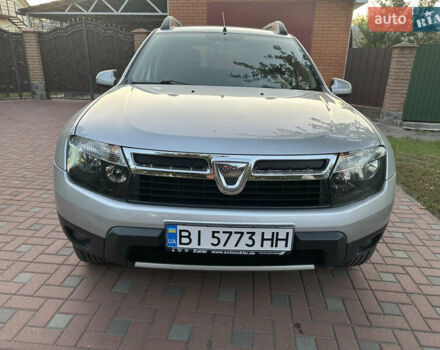 Серый Дачия Duster, объемом двигателя 1.46 л и пробегом 180 тыс. км за 10499 $, фото 6 на Automoto.ua