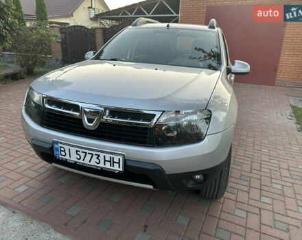 Серый Дачия Duster, объемом двигателя 1.46 л и пробегом 180 тыс. км за 10499 $, фото 4 на Automoto.ua
