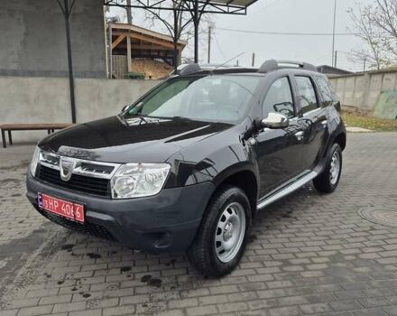 Серый Дачия Duster, объемом двигателя 1.6 л и пробегом 220 тыс. км за 8999 $, фото 2 на Automoto.ua