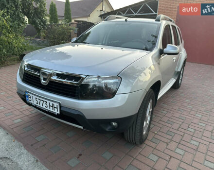 Серый Дачия Duster, объемом двигателя 1.46 л и пробегом 180 тыс. км за 10499 $, фото 3 на Automoto.ua