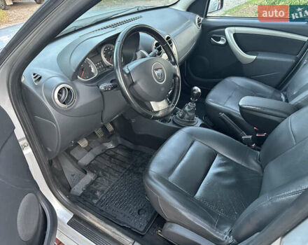 Серый Дачия Duster, объемом двигателя 1.46 л и пробегом 180 тыс. км за 10499 $, фото 47 на Automoto.ua
