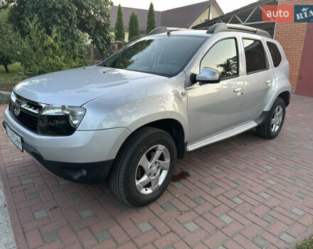 Серый Дачия Duster, объемом двигателя 1.46 л и пробегом 180 тыс. км за 10499 $, фото 1 на Automoto.ua