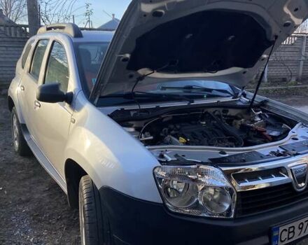 Серый Дачия Duster, объемом двигателя 1.6 л и пробегом 197 тыс. км за 9450 $, фото 6 на Automoto.ua