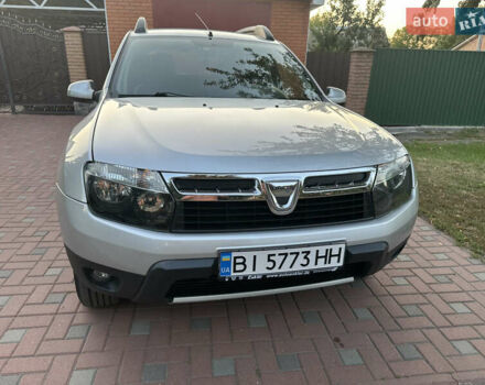 Серый Дачия Duster, объемом двигателя 1.46 л и пробегом 180 тыс. км за 10499 $, фото 7 на Automoto.ua