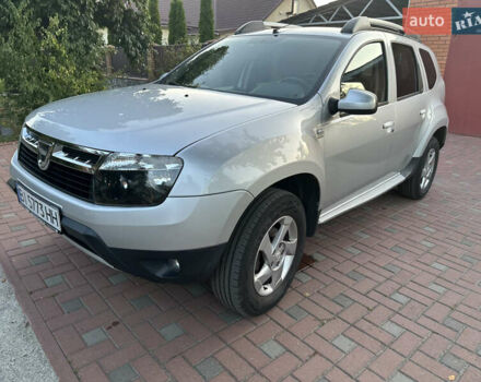 Серый Дачия Duster, объемом двигателя 1.46 л и пробегом 180 тыс. км за 10499 $, фото 2 на Automoto.ua