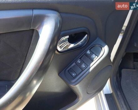 Серый Дачия Duster, объемом двигателя 1.5 л и пробегом 175 тыс. км за 10800 $, фото 17 на Automoto.ua