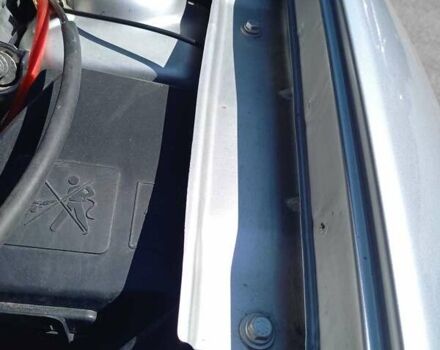 Серый Дачия Duster, объемом двигателя 1.5 л и пробегом 175 тыс. км за 10800 $, фото 26 на Automoto.ua