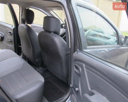Серый Дачия Duster, объемом двигателя 1.6 л и пробегом 194 тыс. км за 10250 $, фото 12 на Automoto.ua