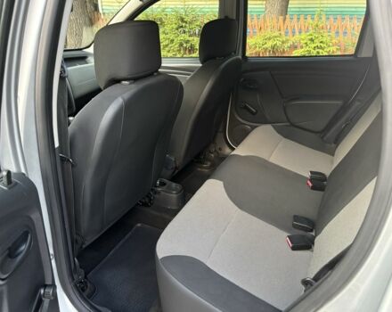 Сірий Дачія Duster, об'ємом двигуна 1.5 л та пробігом 226 тис. км за 9600 $, фото 12 на Automoto.ua