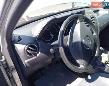 Серый Дачия Duster, объемом двигателя 1.5 л и пробегом 175 тыс. км за 10800 $, фото 25 на Automoto.ua