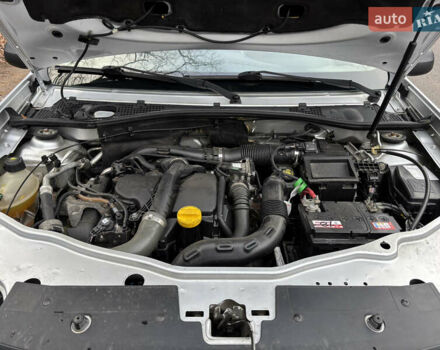 Серый Дачия Duster, объемом двигателя 1.5 л и пробегом 229 тыс. км за 9200 $, фото 15 на Automoto.ua