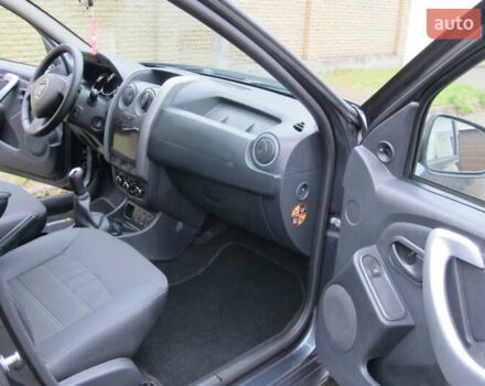 Серый Дачия Duster, объемом двигателя 1.6 л и пробегом 194 тыс. км за 10250 $, фото 13 на Automoto.ua
