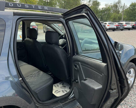 Серый Дачия Duster, объемом двигателя 1.5 л и пробегом 121 тыс. км за 10900 $, фото 17 на Automoto.ua