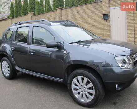 Серый Дачия Duster, объемом двигателя 1.6 л и пробегом 194 тыс. км за 10250 $, фото 2 на Automoto.ua