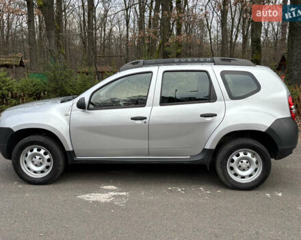 Серый Дачия Duster, объемом двигателя 1.5 л и пробегом 229 тыс. км за 9200 $, фото 6 на Automoto.ua