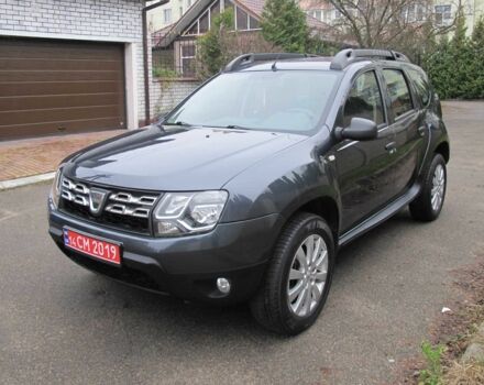 Серый Дачия Duster, объемом двигателя 1.6 л и пробегом 194 тыс. км за 10250 $, фото 2 на Automoto.ua