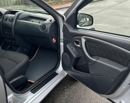 Сірий Дачія Duster, об'ємом двигуна 1.5 л та пробігом 172 тис. км за 11300 $, фото 20 на Automoto.ua