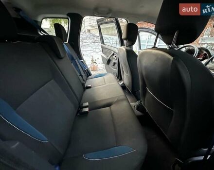 Сірий Дачія Duster, об'ємом двигуна 1.5 л та пробігом 151 тис. км за 9999 $, фото 17 на Automoto.ua