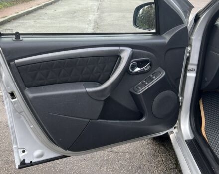Сірий Дачія Duster, об'ємом двигуна 1.5 л та пробігом 172 тис. км за 11300 $, фото 19 на Automoto.ua