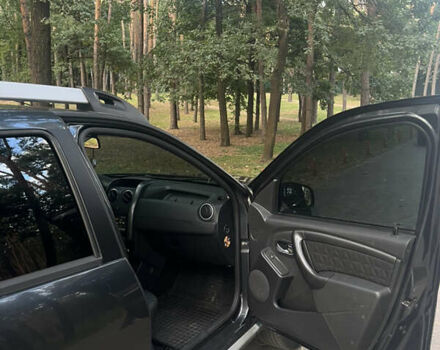 Серый Дачия Duster, объемом двигателя 1.46 л и пробегом 146 тыс. км за 9700 $, фото 15 на Automoto.ua