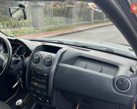 Сірий Дачія Duster, об'ємом двигуна 1.5 л та пробігом 172 тис. км за 11300 $, фото 31 на Automoto.ua