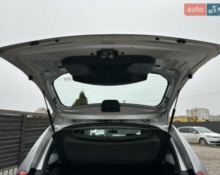 Сірий Дачія Duster, об'ємом двигуна 1.6 л та пробігом 210 тис. км за 9900 $, фото 32 на Automoto.ua