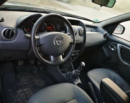 Серый Дачия Duster, объемом двигателя 1.2 л и пробегом 86 тыс. км за 6900 $, фото 8 на Automoto.ua