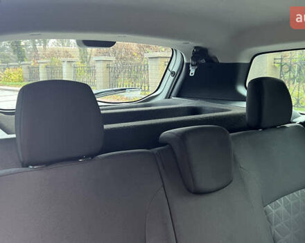 Сірий Дачія Duster, об'ємом двигуна 1.5 л та пробігом 172 тис. км за 11300 $, фото 37 на Automoto.ua