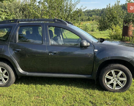 Серый Дачия Duster, объемом двигателя 1.2 л и пробегом 95 тыс. км за 9200 $, фото 2 на Automoto.ua